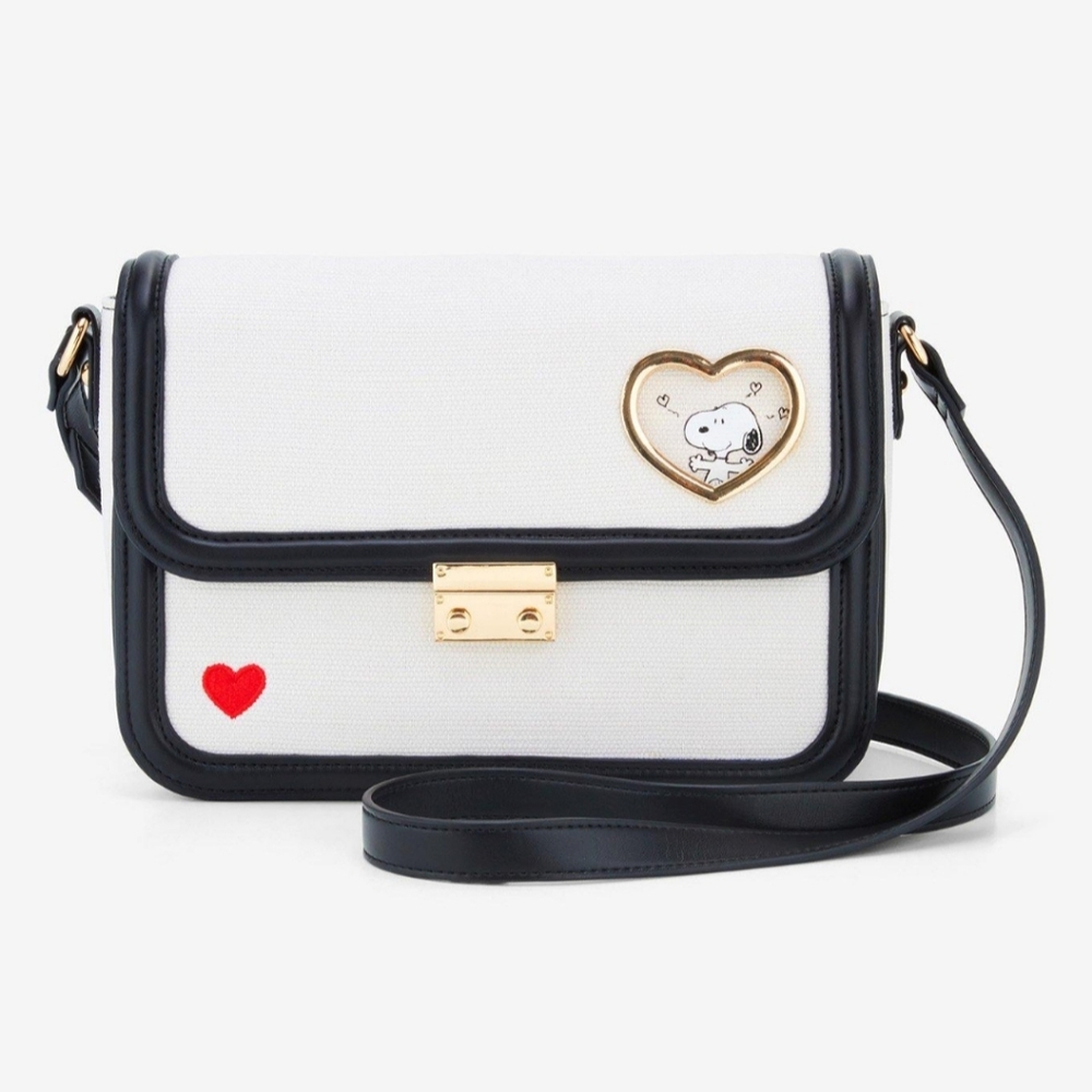 Peanuts Snoopy Hearts Crossbody Bag